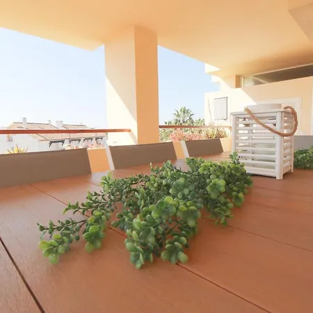 Lovely Bahia Apartment Marbella